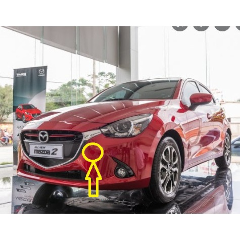 Nắp che móc kéo cản trước Mazda 2 2015 - 2019