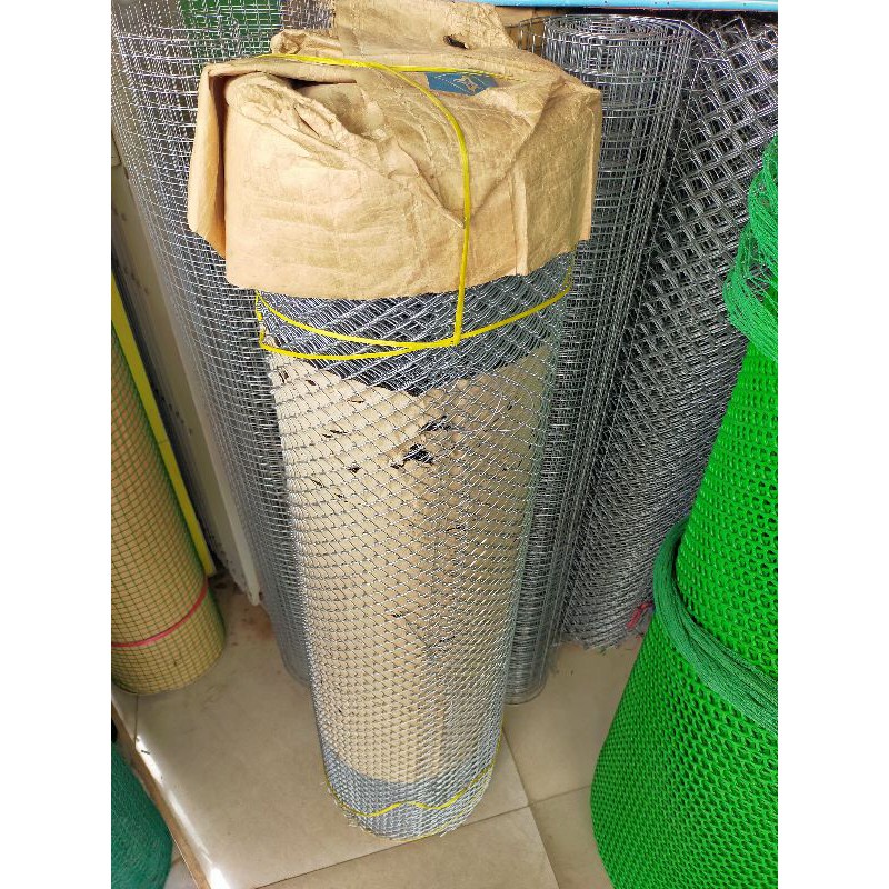 Lưới sắt B30 khổ 1.5 mét