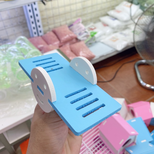 Bập bênh gỗ