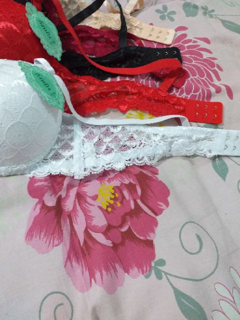 ÁO NGỰC REN MÚT DẦY 5 CM SIÊU NÂNG TẠO KHE