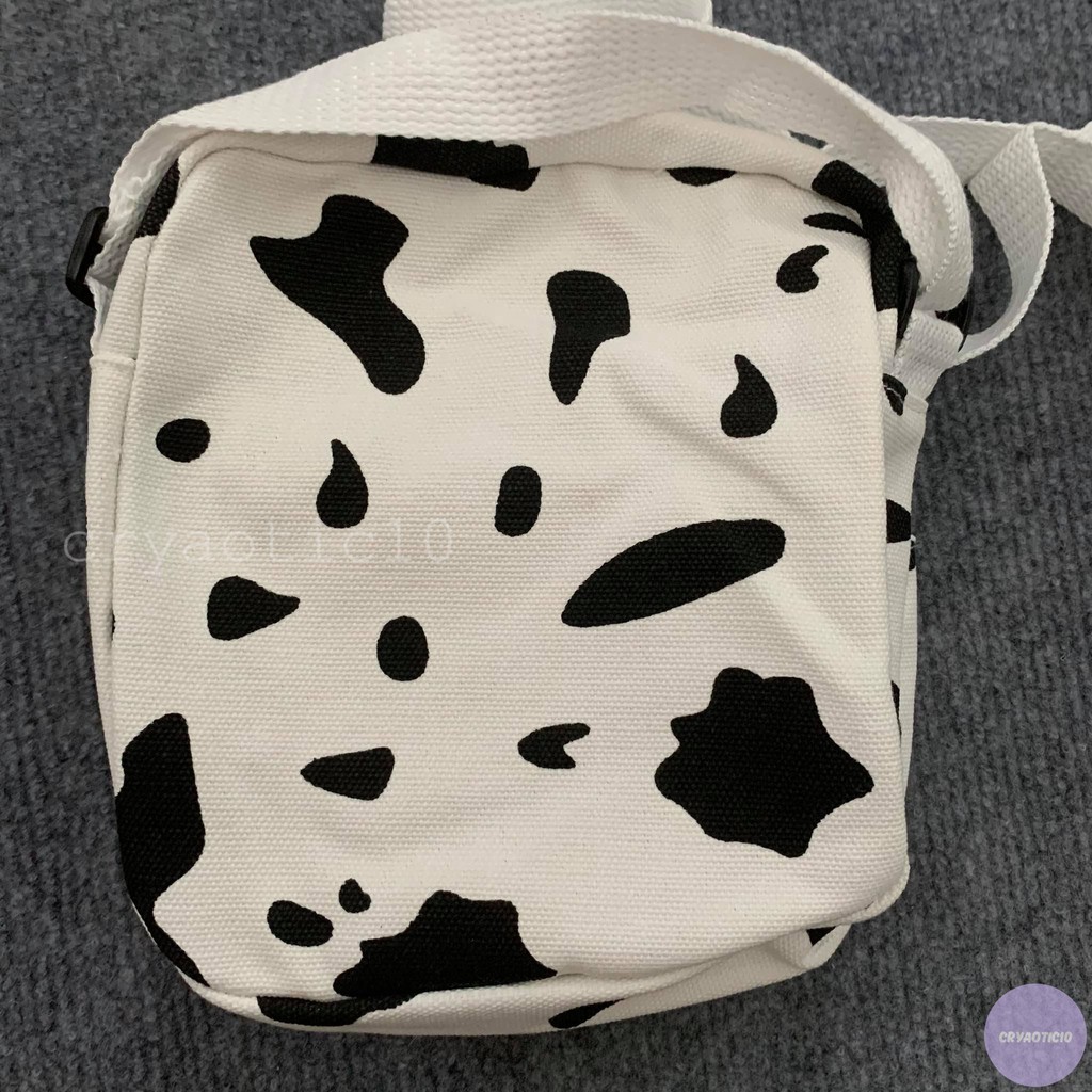 [TẶNG KÈM MÓC KHÓA BÒ] Túi đeo chéo canvas bò sữa CRYAOTIC10