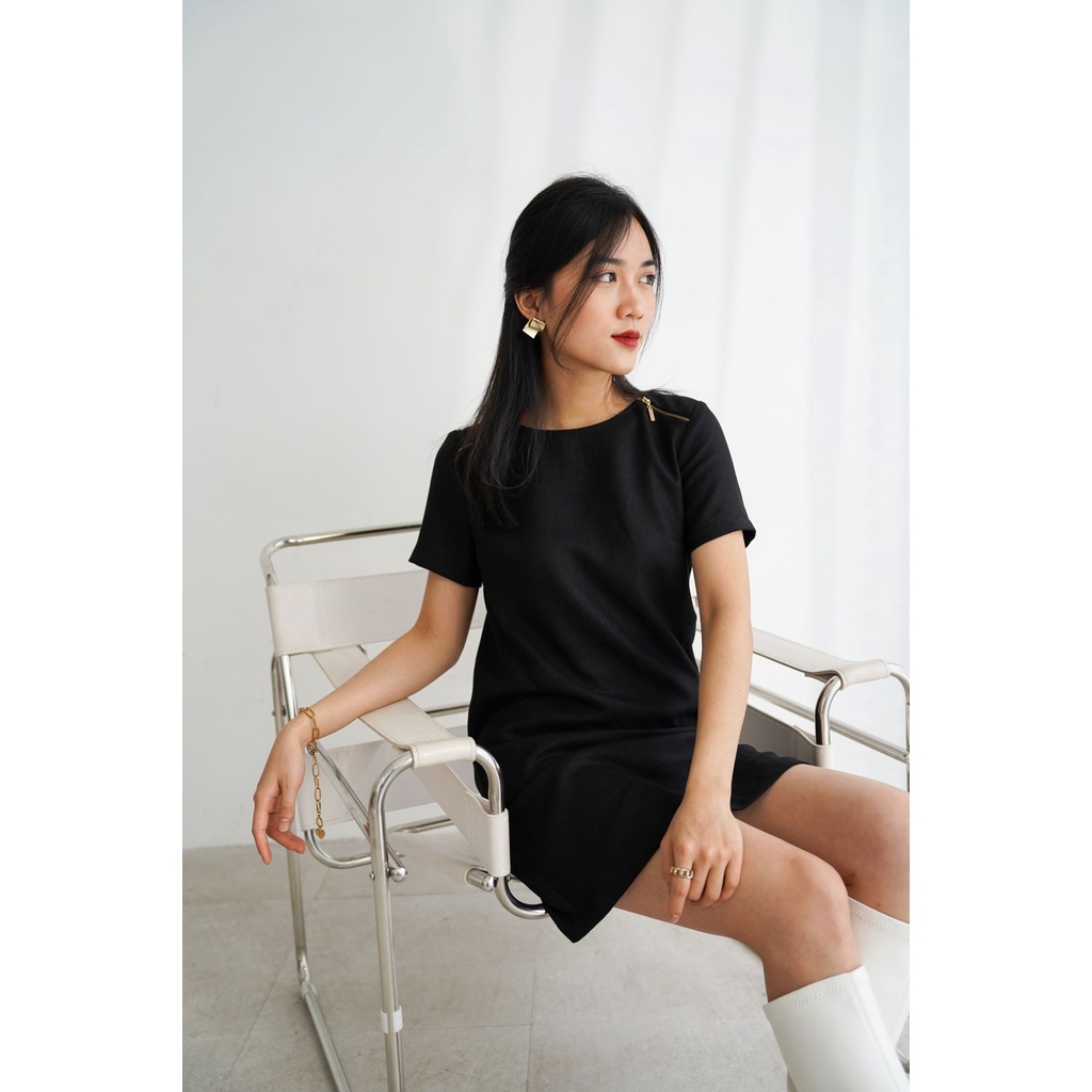 De Leah - Đầm suông 2 khóa vai - Thời trang thiết kế