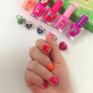 SET SƠN MÓNG TAY AN TOÀN CHO BÉ