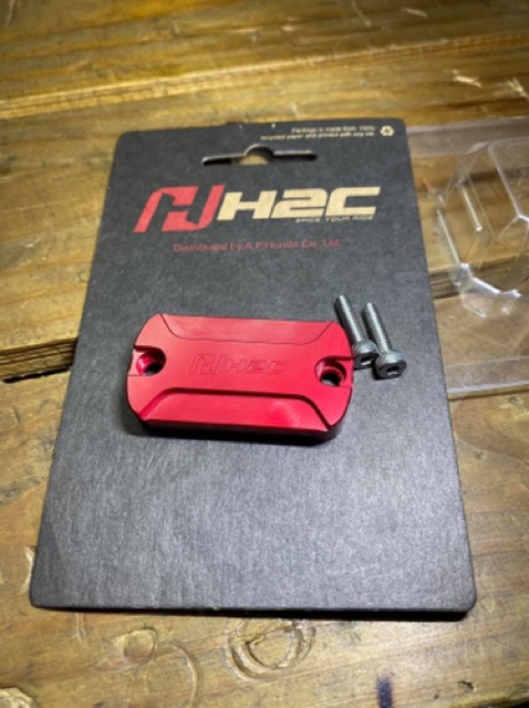 Nắp dầu H2C cho Click/Vario đời mới 2018-2020