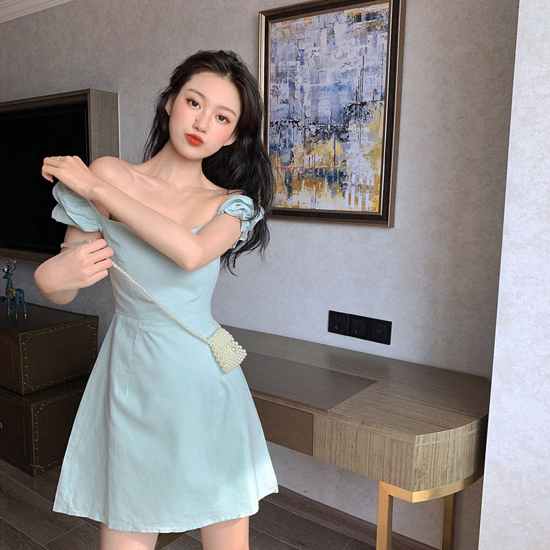 Đầm Chữ A Cổ Vuông Tay Phồng Màu Xanh Bạc Hà Thời Trang | BigBuy360 - bigbuy360.vn