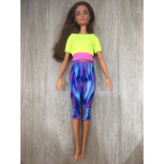 Búp bê Barbie made to move