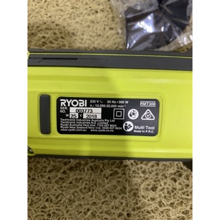 Máy cắt rung ryobi 300w
