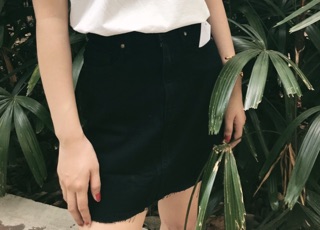 Váy jeans đen Asos
