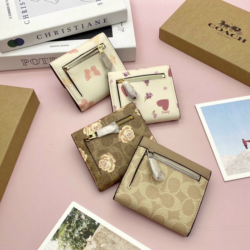 VÍ COACH NẮP BÌ THƯ