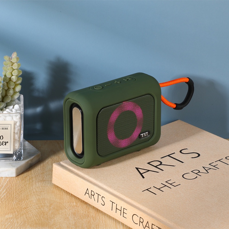 Loa Bluetooth Không Dây Âm Thanh Nổi Mini Có Đèn Nhiều Màu Sắc Và Đinh Tán Âm Lượng Lớn Đa Ứng Dụng Cho Trong Nhà / Ngoài Trời