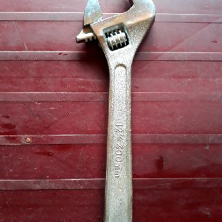 Mỏ lết - cờ lê mỏ 12"-300m m đa năng
