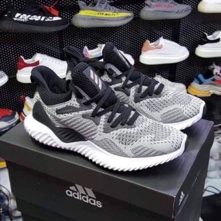Giày thể thao anpha
