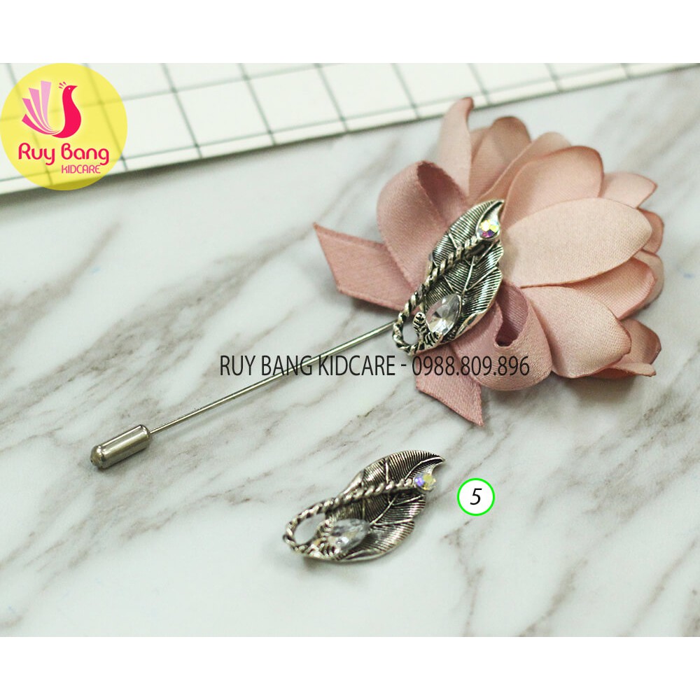 [Mã SKAMLTSM9 giảm 10% đơn 99K] Cành lá kim loại, center đá đính hoa vải handmade