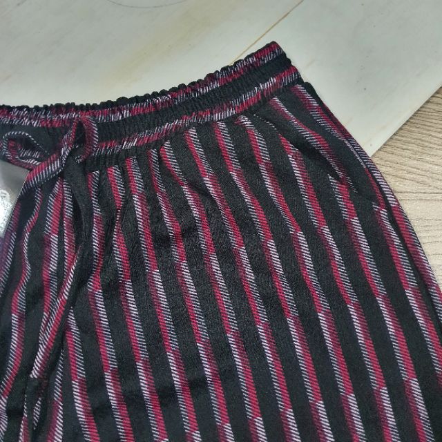 Qiân suông dài ống rộng, phom 65kg