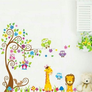 Decal dán tường sư tử nâu