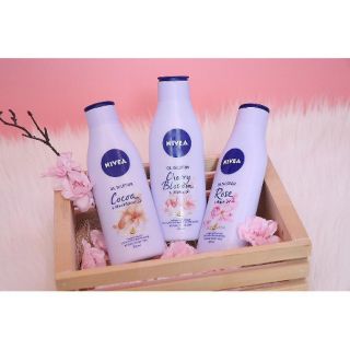 Dưỡng thể hương hoa Nivea 200ml