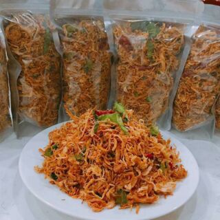 1 túi (50gr) khô gà lá chanh loại ngon