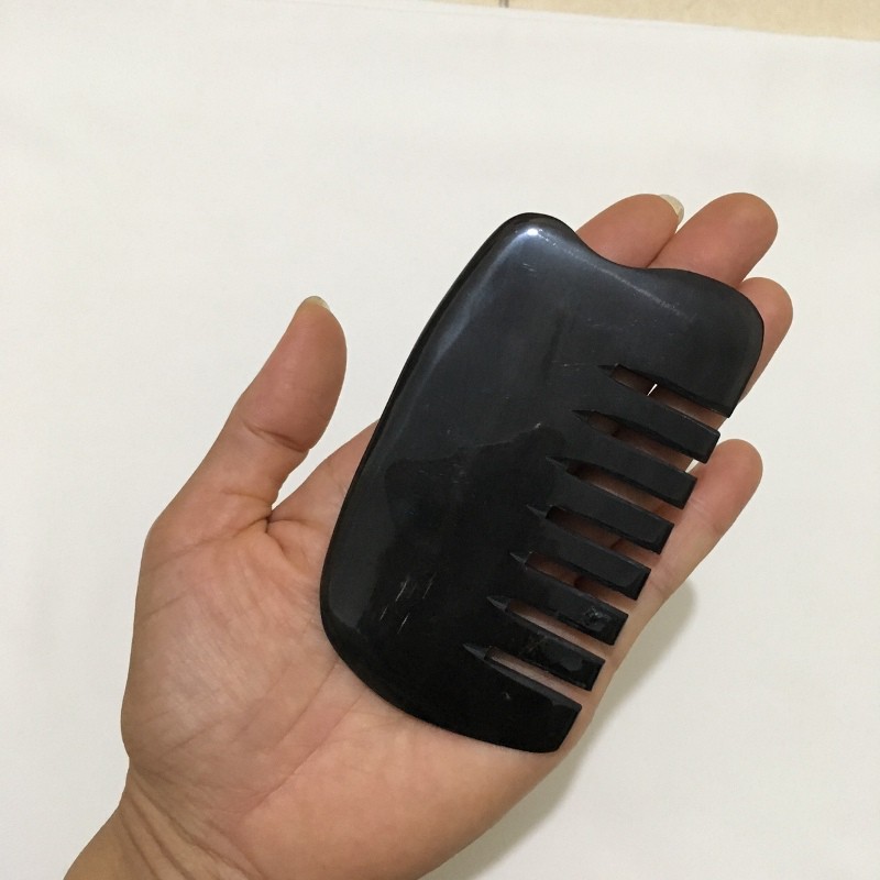 Dụng cụ đánh cảm, cạo gió sừng trâu cao cấp CCG09 răng lược Dài 9,5x5cm