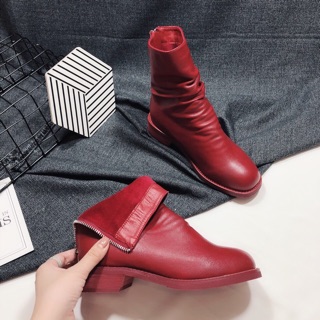 Boot chun khoá sau