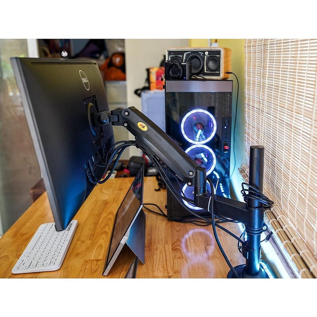 Giá Treo Màn Hình NB H100 22 - 35 Inch - Tay Treo Màn Hình Máy Tính Gắn Bàn Xoay 360 Độ.