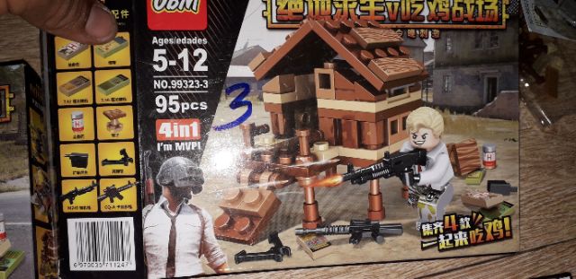Lắp ráp 1 hộp Lego Battergruond 99323 có nhiều chi tiết
