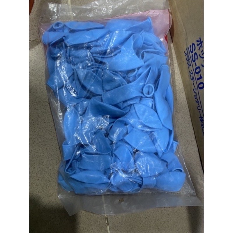 Sét gần 100  quả bóng bay thổi to loại dày xin