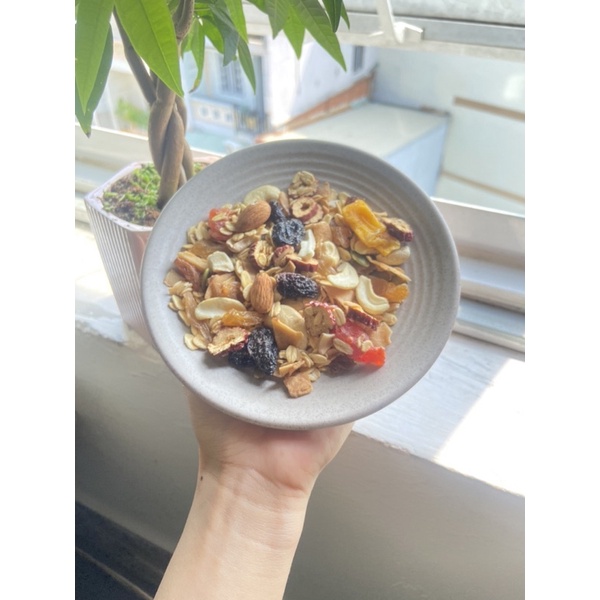 Ngũ cốc granola siêu hạt và hoa quả sấy, đồ ăn vặt Poppy, hũ pet 500gr