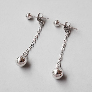 Bông tai bạc bi mắc xích