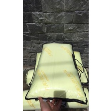 RUỘT GỐI NẰM CAO SU NON THIÊN NHIÊN CAO CẤP KÍCH THƯỚC 35X55 CM