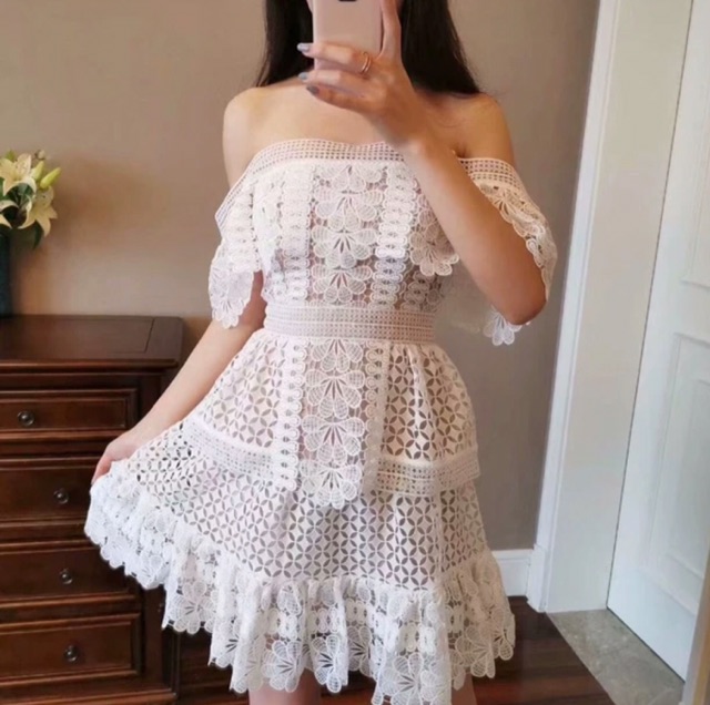 Đầm ren trễ vai hàng cao cấp Ảnh thật phía cuối