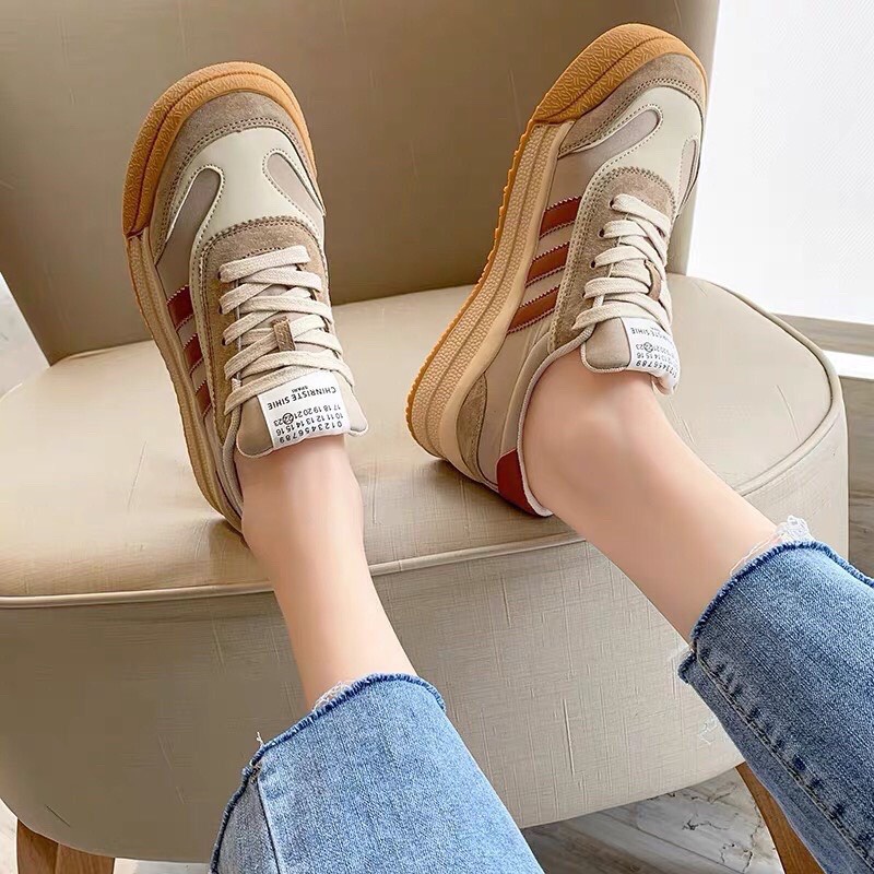 Giày Thể Thao 3 Vạch Kẻ Sọc Da Pha Màu Hàn Quốc Cá Tính