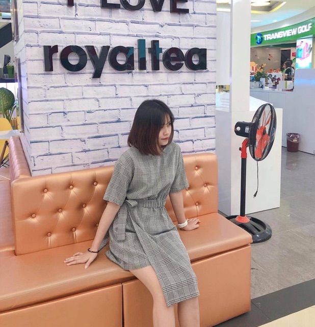 Min min dress- trắng và caro