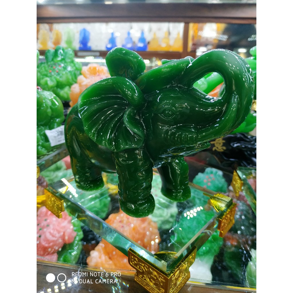 Tượng Voi Ngọc Phong Thủy Chiêu Tài