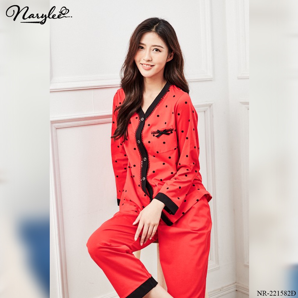 [CHÍNH HÃNG] Đồ bộ mặc nhà nữ dài tay pyjama cổ V họa tiết chấm bi thương hiệu NARYLEE mã NR1582