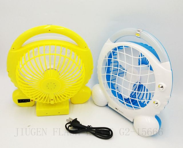 [Mã ELHA22 giảm 5% đơn 300K] Quạt Sạc Tích Điện Có Đèn Pin Mini Fan JR-5500