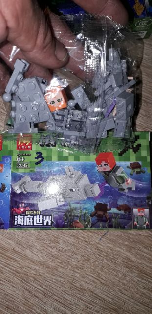 Lắp ráp 1 hộp LegoMinecraff_MyWord săn thủy quái 33242 có nhiều chi tiết bằng nhựa ABS rất đẹp