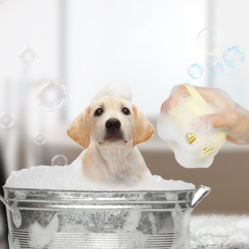 Bàn Chải Tắm Cho Thú Cưng Bằng Silicon Mềm Kèm Hộp Đựng Dầu Gội Đầu