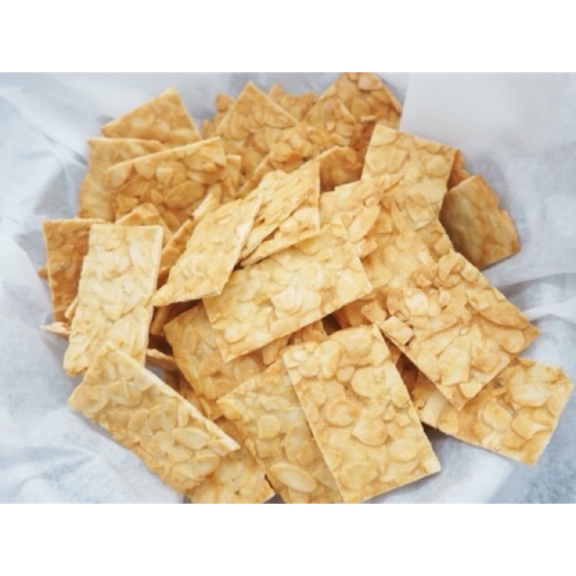 Bánh hạnh nhân ngói Keto