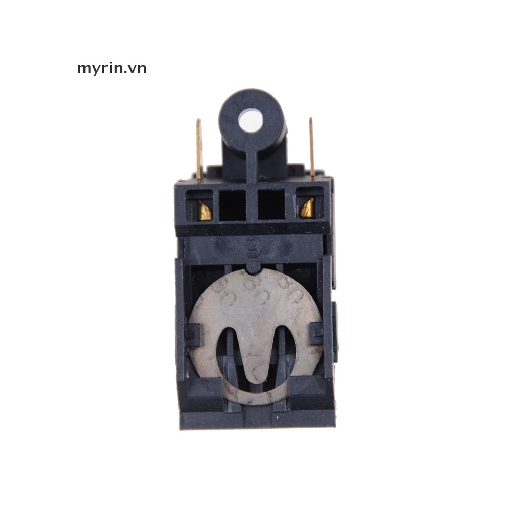 1 Ấm Đun Nước Siêu Tốc Công Tắc 13A XE-3 JB-01E