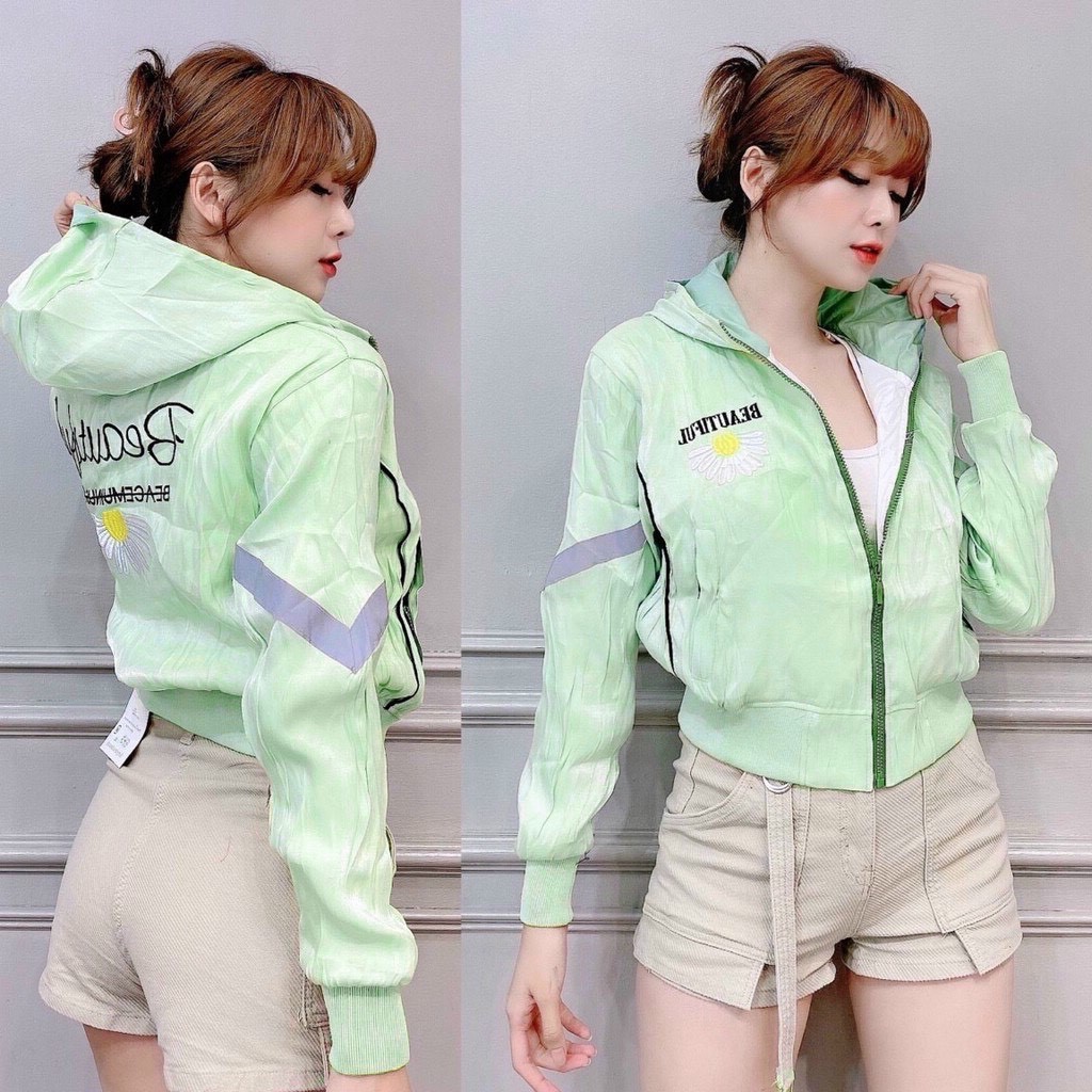 Áo khoác dù Nữ 2 lớp form ôm eo, thêu hoa Cúc Hot trend 2021 | BigBuy360 - bigbuy360.vn