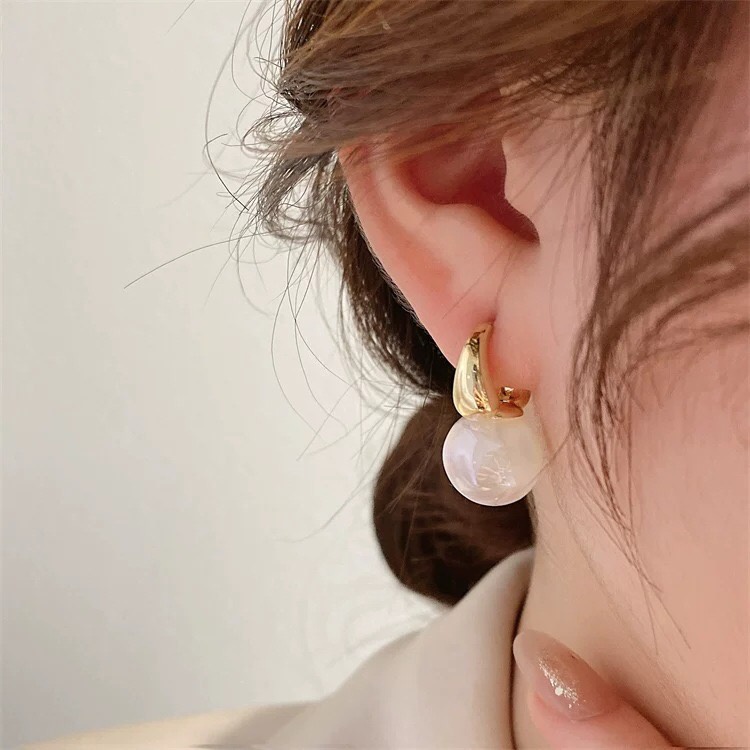 Bông Tai Hot Trend Đơn Giản Thanh Lịch Thời Trang Hàn Quốc Phong Cách Tiểu Thư Siêu Sang Chảnh Dự Tiệc Mainia Shop
