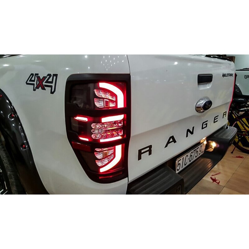 Đèn hậu Led xe Ford Ranger 2U trắng