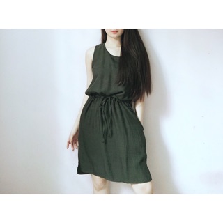 Đầm suông cột dây eo xẻ tà korea