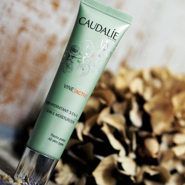 Caudalie Vine Activ 3-in-1 Moisturizer - Kem Dưỡng Giúp Sáng Da, Xoá Nhăn, Giữ Ẩm Bảo Vệ Da 40ml