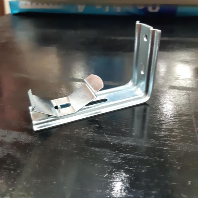 Phụ kiện lắp rèm lá dọc, móc treo màn sáo văn phòng