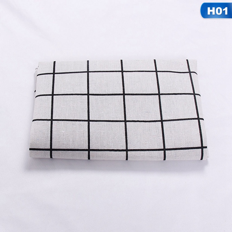 Khăn Trải Bàn Họa Tiết Ca Rô 50x50cm
