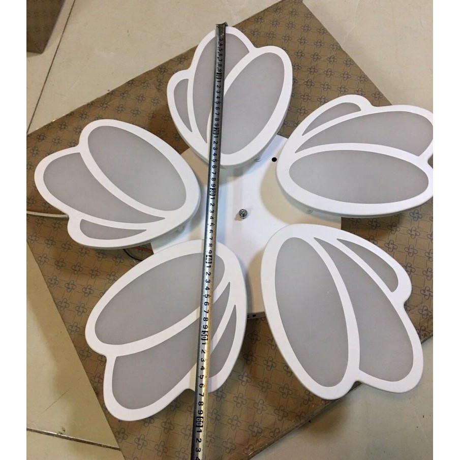 Đèn Ốp Trần Hiện Đại 3 Màu Mẫu V8– Có Điều Khiển – Tiết Kiệm Điện Năng