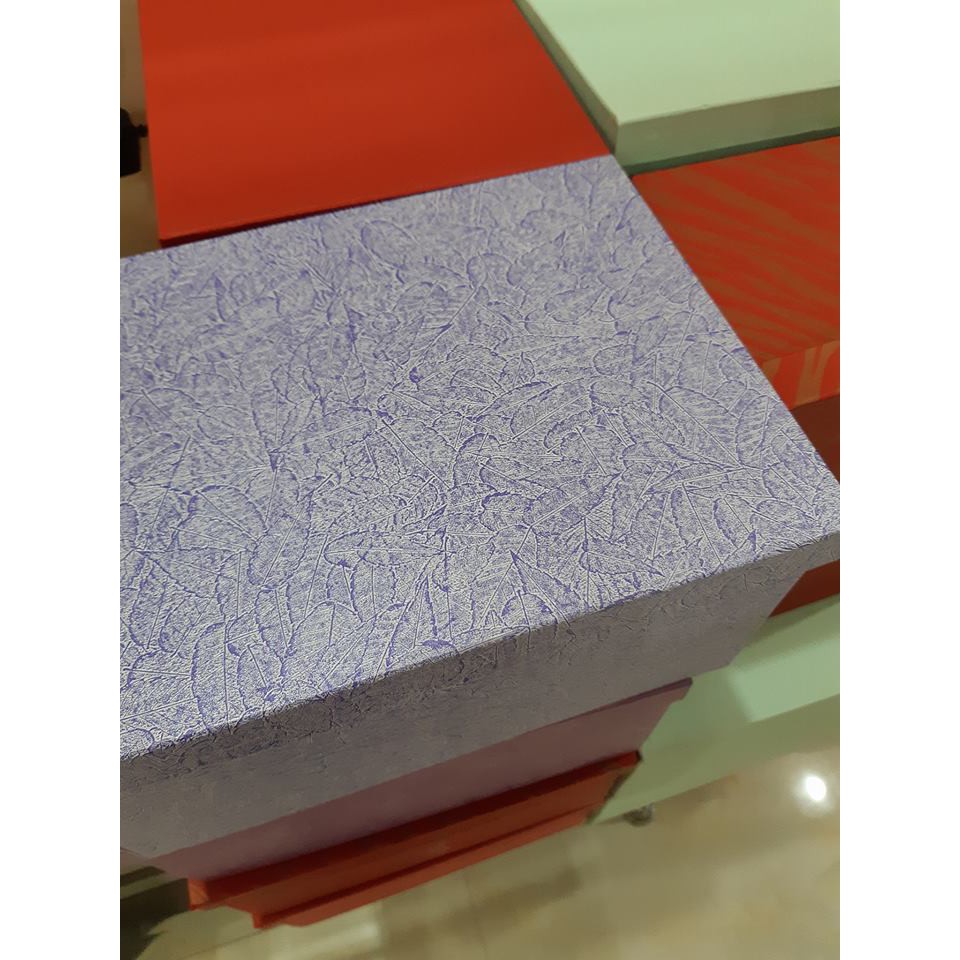 Hộp Chữ nhật đựng quà  size 20x30cm và hạt xốp trang trí : 120k | BigBuy360 - bigbuy360.vn