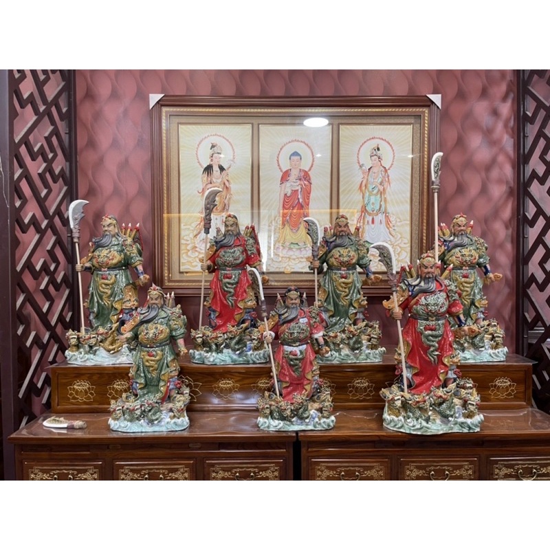 Tượng Quan Công đứng cầm đao - Tượng Quan Thánh gốm sứ Giang Tây cao cấp