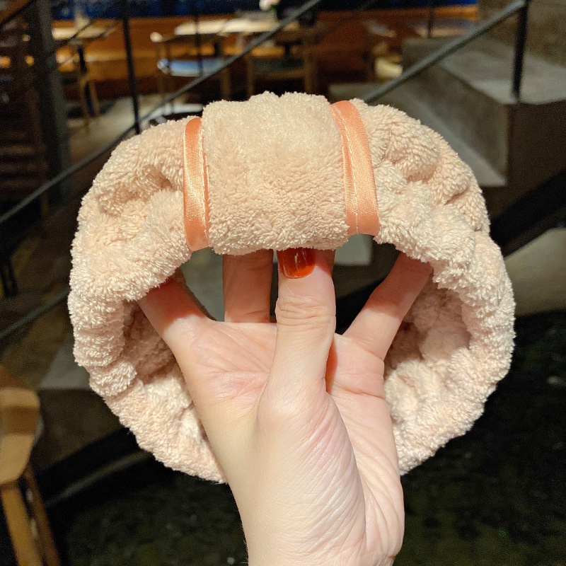 Băng Đô Nhung San Hô Thấm Hút Tốt Dùng Rửa Mặt/ Trang Điểm Tiện Dụng